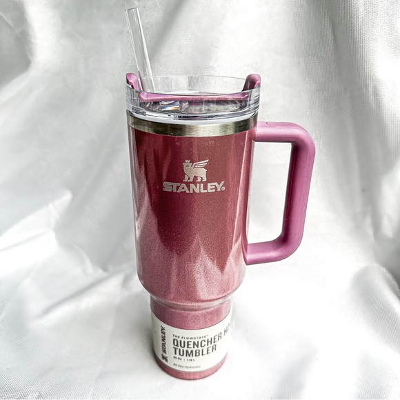 🎉4xHP! STANLEY x Target ✨NWT 40oz Quencher in DISCONTINUED HTF Mauve Shimmer - Picture 2 of 10